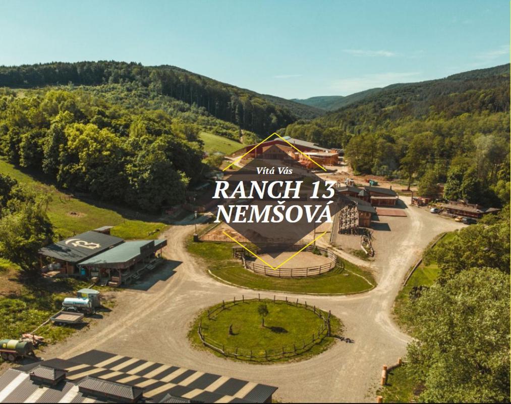 Ranch 13 - Western A Kone Nemšová 外观 照片